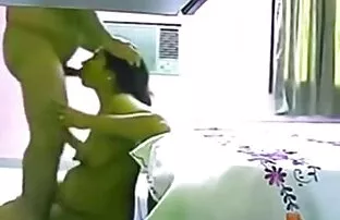 جسیکا لین یک زبان تیز در بیدمشک او سكس باخاله