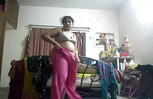 دو گی یکی از آنها سکس خاله الکس یک پلیس